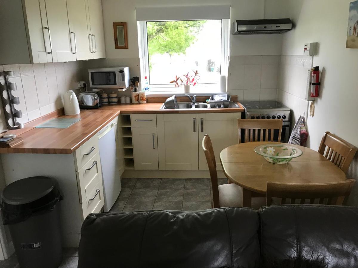 Number 43 The Gower Holiday Village Swansea Extérieur photo